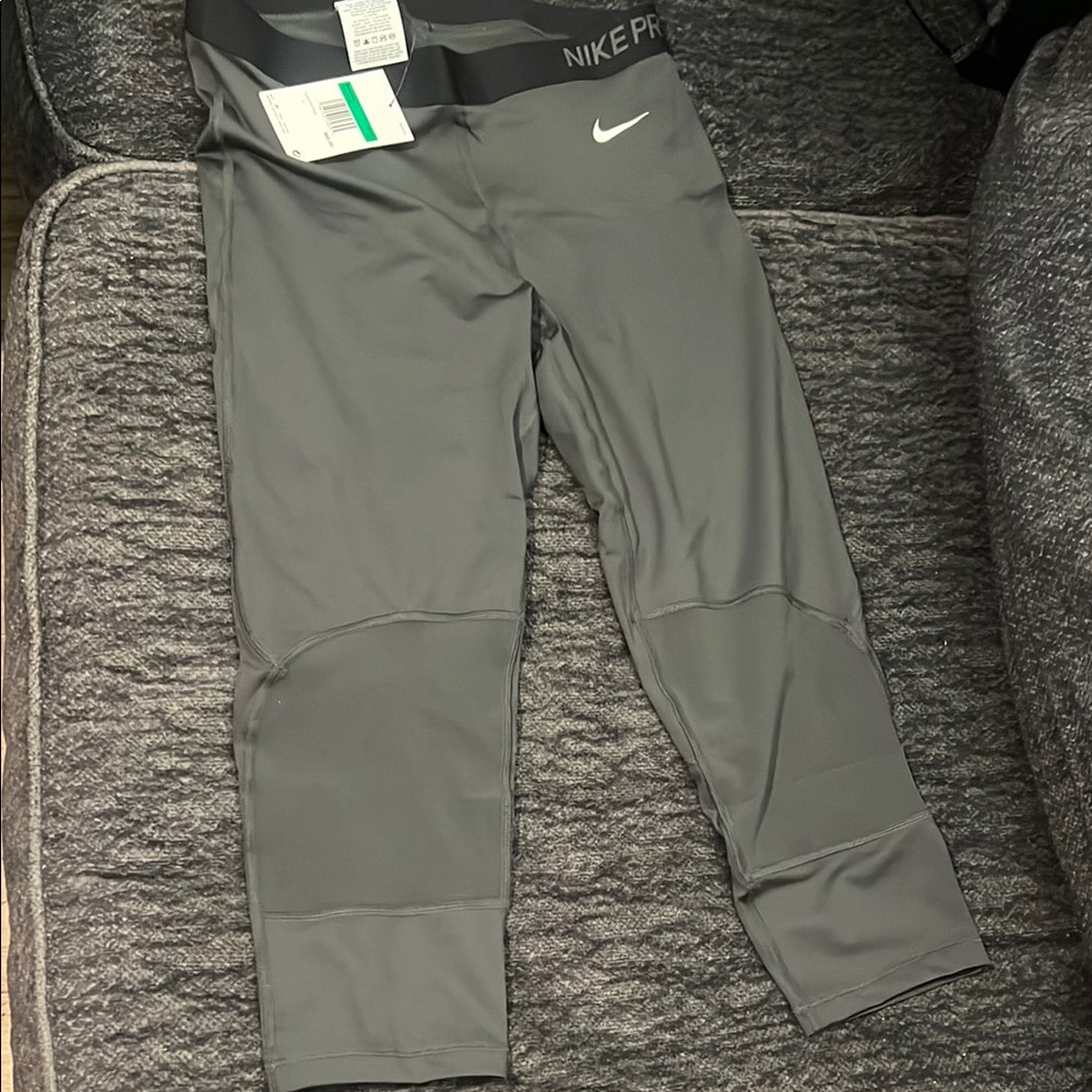 NIKE WOMEN'S PRO HYPERCOOL 3QT TIGHT XL NWT